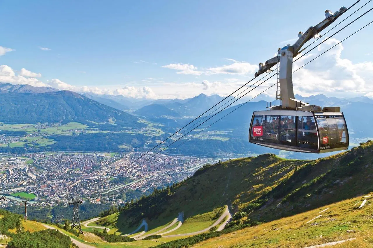 Riesiges Zentrales Apartment Mit Parkplatz Innsbruck 0*,